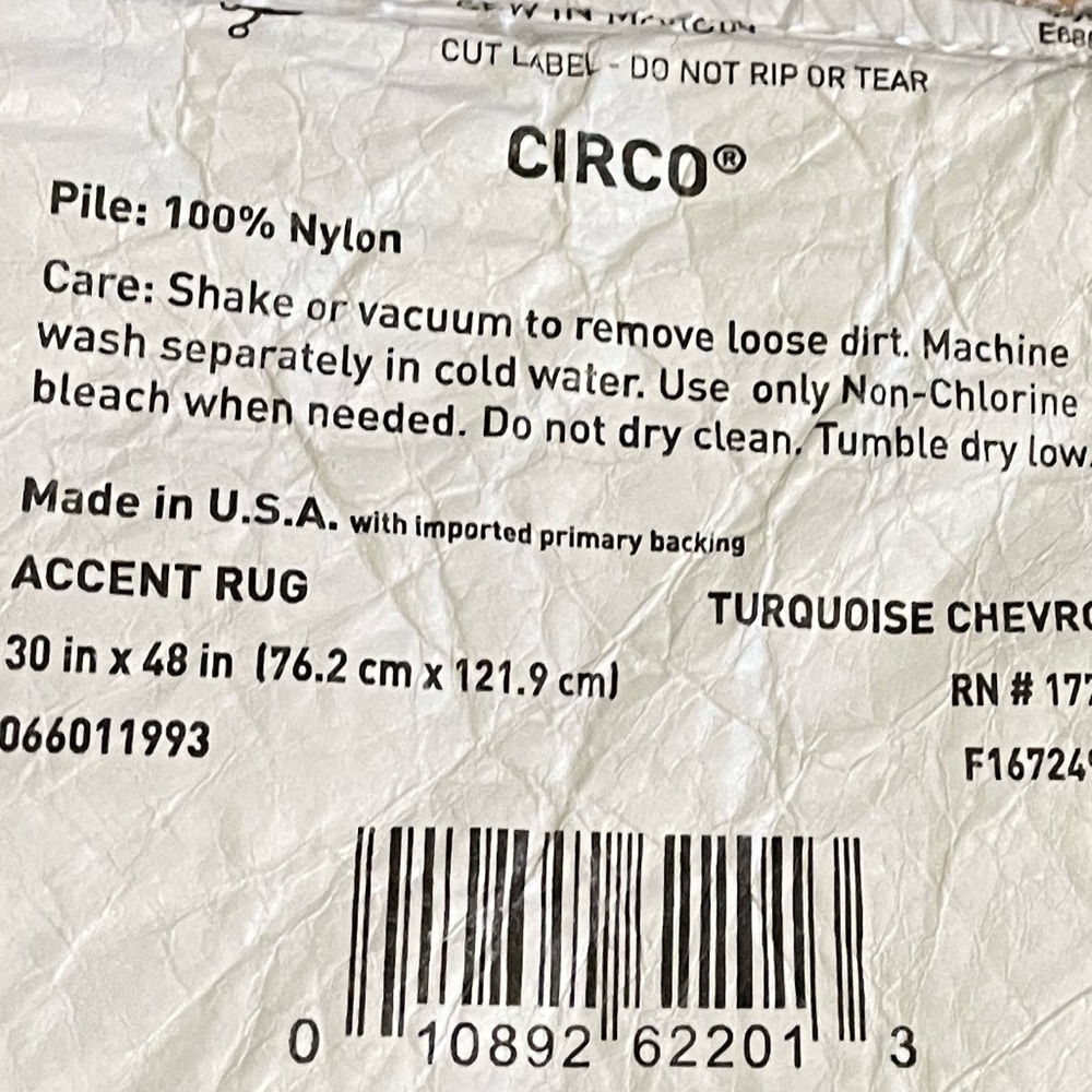 Circo (Target) Turquoise and White Chevron Pattern Rug - Picture 5 of 5